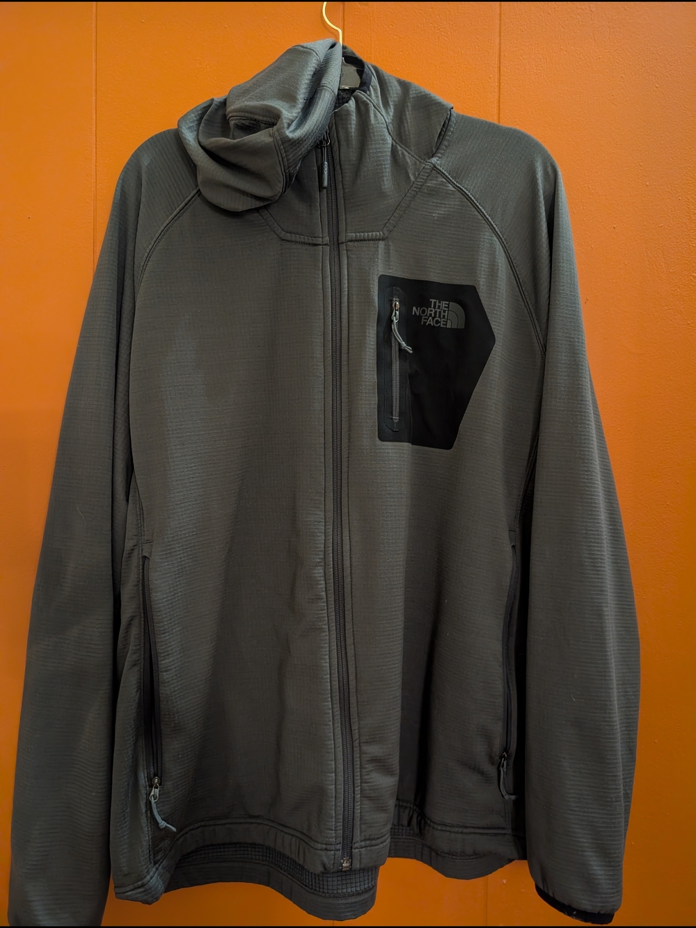 The North Face Men’s XXL Full Zip Hooded Grid Fleece Jacket Black